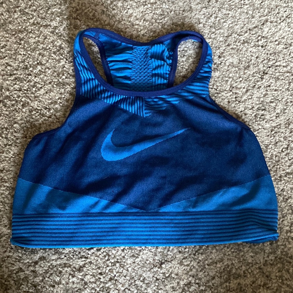 Nike Girls Sports Bra